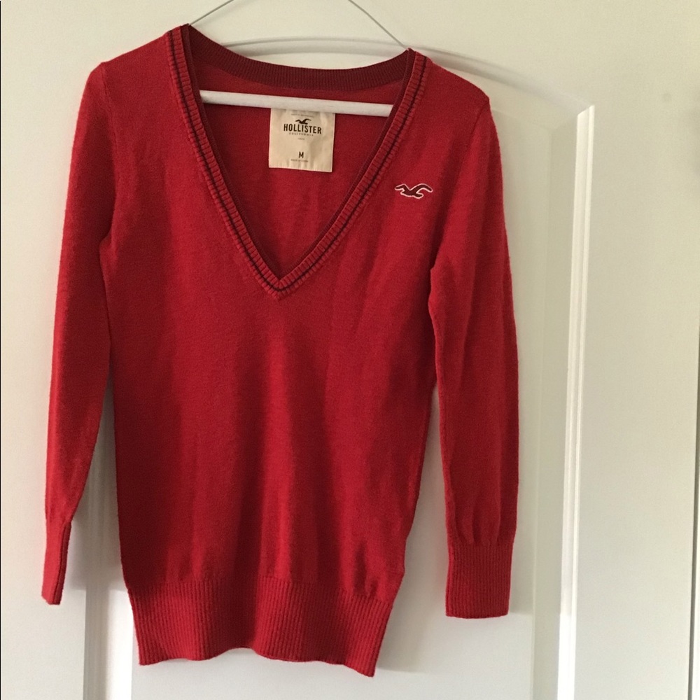 Hollister V neck sweater